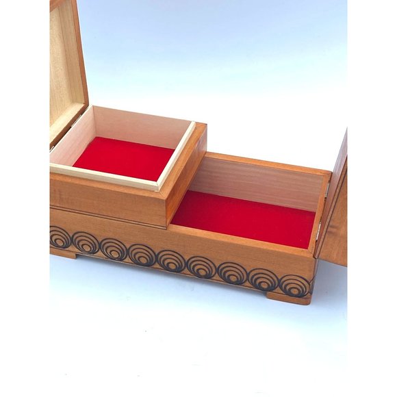 Hand Crafted Wooden Collapsible Divided Sewing /Jewelry Box Lined - Picture 8 of 9